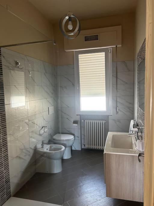 Casa Vacanza Le Due Stelle San Romano  Kültér fotó